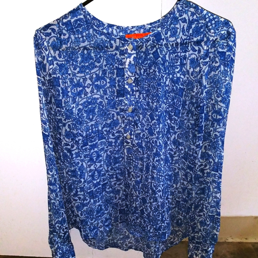 Joe Fresh Sheer Blue Blouse🌠5 for $20🌠